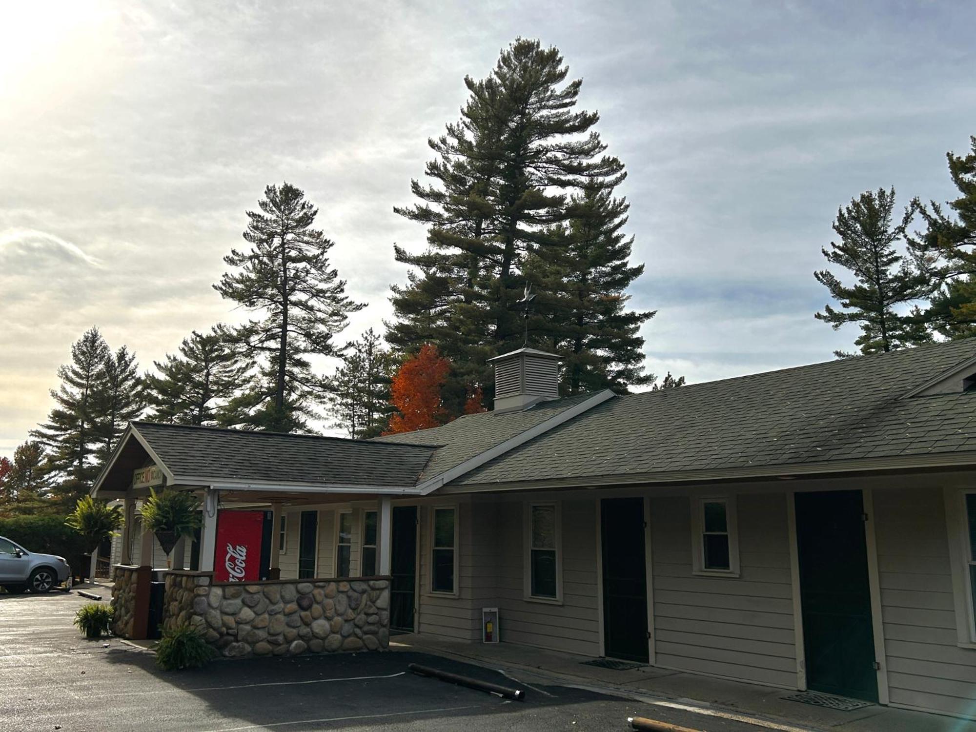 Long Lake Paddler'S Rest Lakeside Cabins And Motel מראה חיצוני תמונה
